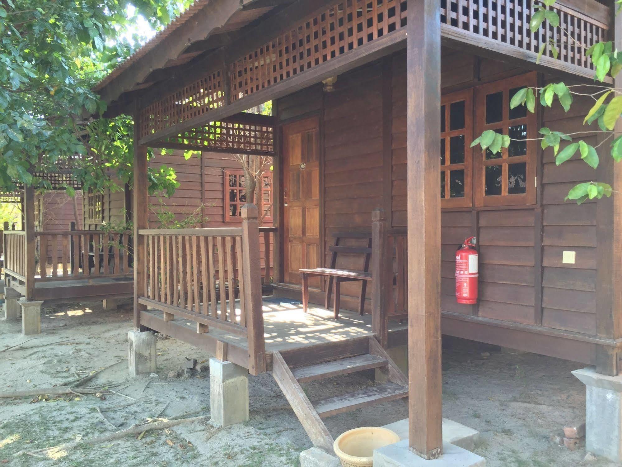 Adina Drive In Motel Langkawi Екстериор снимка